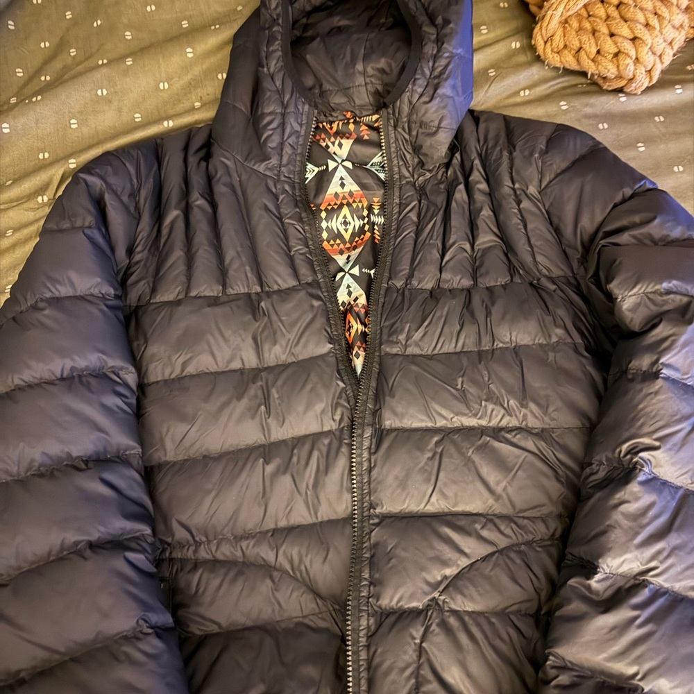 Stetson Black Puffer Jacket with Patterned Lining